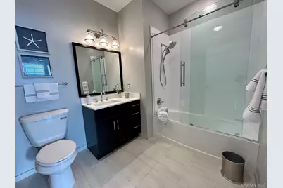 75 E Hoffman Avenue #3060, Lindenhurst, NY 11757 - Photo 8