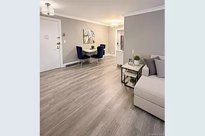 100 E Hartsdale Avenue #6GW, Hartsdale, NY 10530 - Photo 2
