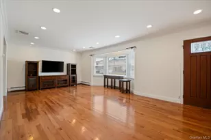 711 Koelbel Ct, Baldwin, NY 11510 - Photo 6