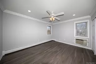 53 S Clinton Ave, Bay Shore, NY 11706 - Photo 6