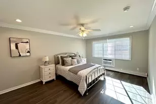 11 S Saxon Ave, Bay Shore, NY 11706 - Photo 8