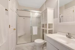 963 Sycamore Ave, Bohemia, NY 11716 - Photo 24