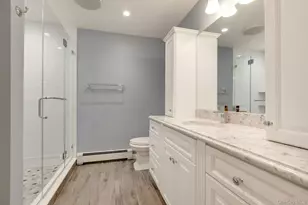 963 Sycamore Ave, Bohemia, NY 11716 - Photo 14