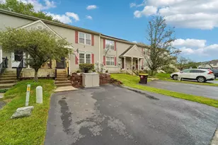 70 Darin Rd, Warwick, NY 10990 - Photo 2