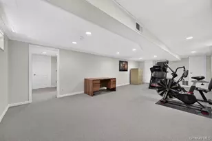 24 Peerless Dr, Oyster Bay, NY 11771 - Photo 28