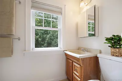 82 Birch Drive, Pleasantville, NY 10570 - Photo 14
