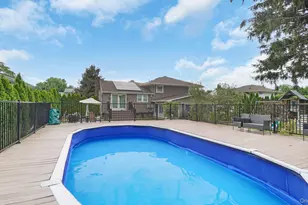 5 Crabapple Ln, Commack, NY 11725 - Photo 30
