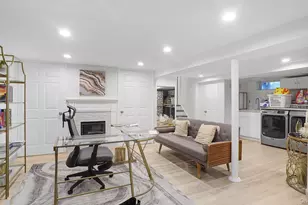 5 Crabapple Ln, Commack, NY 11725 - Photo 22
