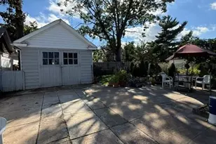 104 W Lincoln Ave, Valley Stream, NY 11580 - Photo 4