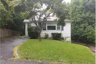 62 Satinwood Rd, Rocky Point, NY 11778 - Photo 2