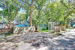 30 Neptune Pl, Calverton, NY 11933 - Photo 30