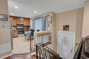 24 Charter Rd, Selden, NY 11784 - Photo 8
