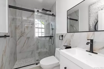 27 2nd Street, Lynbrook, NY 11563 - Photo 18
