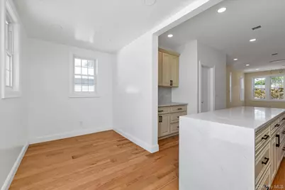 27 2nd Street, Lynbrook, NY 11563 - Photo 6