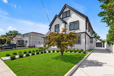 27 2nd Street, Lynbrook, NY 11563 - Photo 2