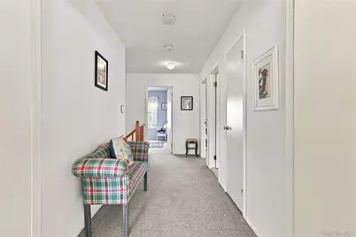 77 Sunburst Terrace, Central Islip, NY 11722 - Photo 20