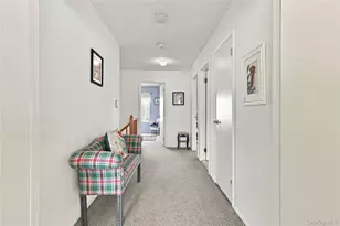 77 Sunburst Terrace, Central Islip, NY 11722 - Photo 20