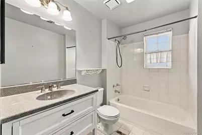 77 Sunburst Terrace, Central Islip, NY 11722 - Photo 26