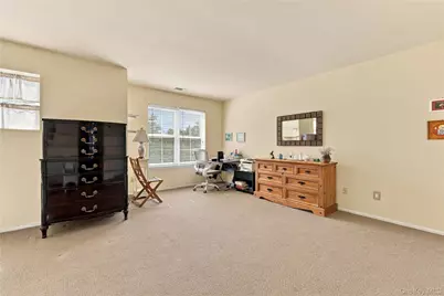 77 Sunburst Terrace, Central Islip, NY 11722 - Photo 24