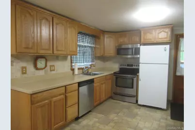 80 Greenwood Drive, Beacon, NY 12508 - Photo 4