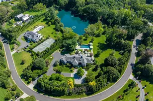 1 Hidden Pond Dr, Old Westbury, NY 11568 - Photo 30