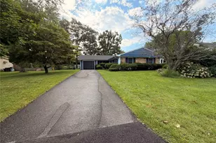 20 Tulip Hill Ln, South Setauket, NY 11720 - Photo 16
