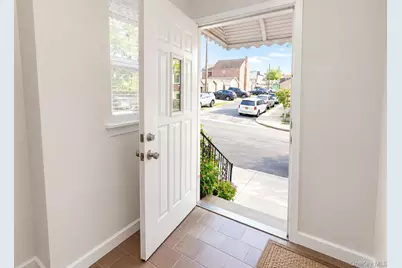 6075 59th Avenue, Maspeth, NY 11378 - Photo 4
