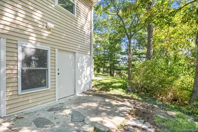 110 Pleasant Road, Lake Peekskill, NY 10537 - Photo 40