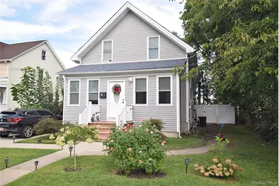 17 Maple Avenue, Port Jefferson Station, NY 11776 - Photo 2
