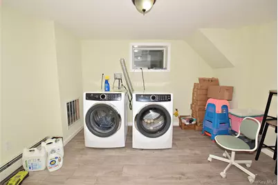 17 Maple Avenue, Port Jefferson Station, NY 11776 - Photo 22