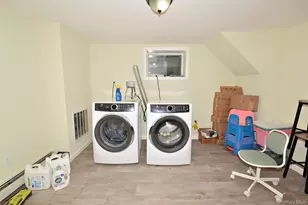 17 Maple Ave, Port Jefferson Station, NY 11776 - Photo 22