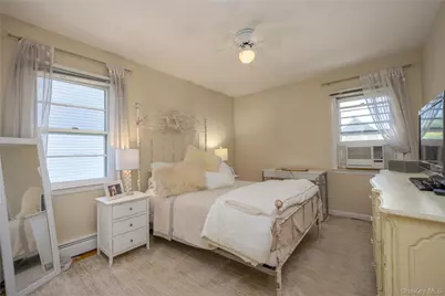 28 Hall Avenue, Eastchester, NY 10709 - Photo 22