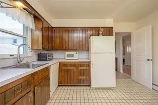 28 Hall Ave, Eastchester, NY 10709 - Photo 8