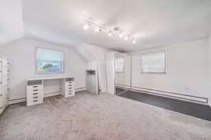 41 E Saltaire Rd, Lindenhurst, NY 11757 - Photo 18