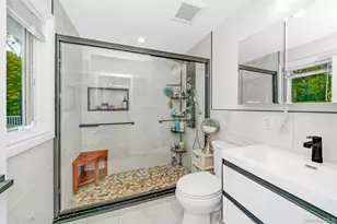 20 Danbury Ave, Patchogue, NY 11772 - Photo 24