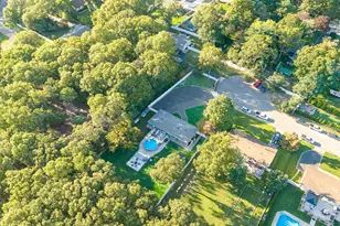 20 Danbury Ave, Patchogue, NY 11772 - Photo 46
