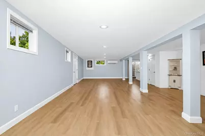 20 Danbury Avenue, Patchogue, NY 11772 - Photo 30