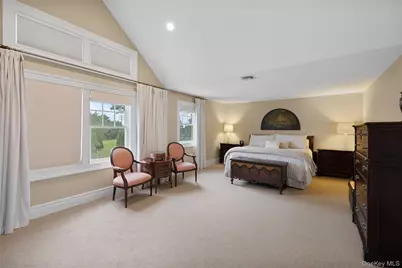 547 Shore Drive, Oakdale, NY 11769 - Photo 20
