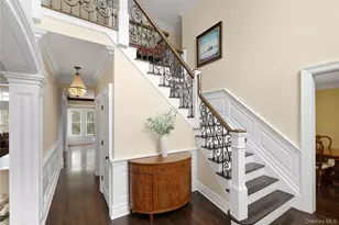 547 Shore Dr, Oakdale, NY 11769 - Photo 6