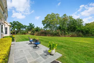 547 Shore Drive, Oakdale, NY 11769 - Photo 36