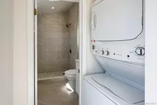 17 Ray St, Freeport, NY 11520 - Photo 24