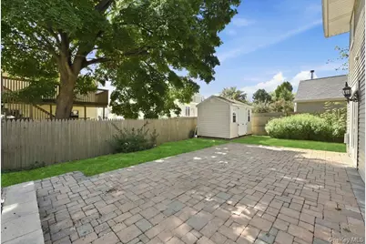 6 Adam Road W, Massapequa, NY 11758 - Photo 28