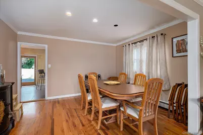 3060 Shore Drive, Merrick, NY 11566 - Photo 6