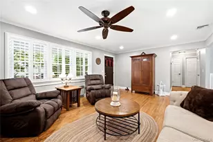 2 Baltic Pl, Amityville, NY 11701 - Photo 6