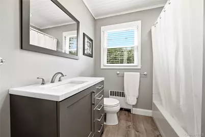 2 Baltic Place, Amityville, NY 11701 - Photo 22