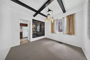 45-23 Utopia Pkwy, Flushing, NY 11358 - Photo 4
