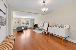 241-20 Northern Blvd, Douglaston, NY 11362 - Photo 2