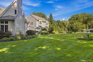 2 Meadow Sea Ln, East Setauket, NY 11733 - Photo 32