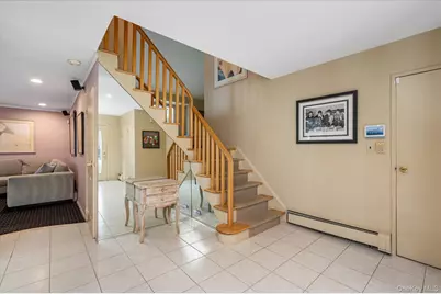10 Klaibar Lane, East Northport, NY 11731 - Photo 4