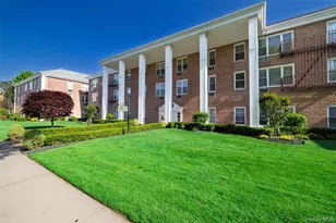 55 Lenox, Rockville Centre, NY 11570 - Photo 2